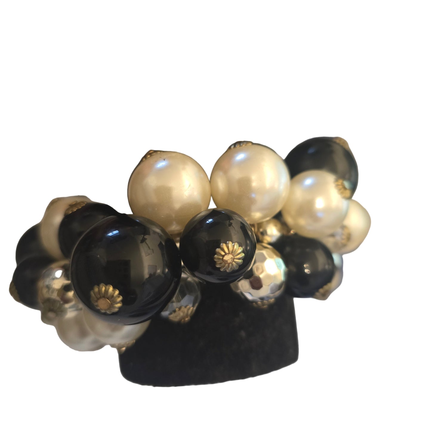 “Pearls of Pure Elegance.